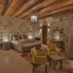 Acropolis Cave מלון 3*