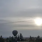 Acropolis Cave מלון