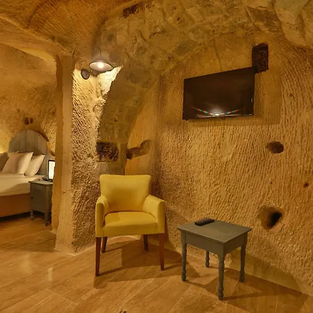 Otel Acropolis Cave