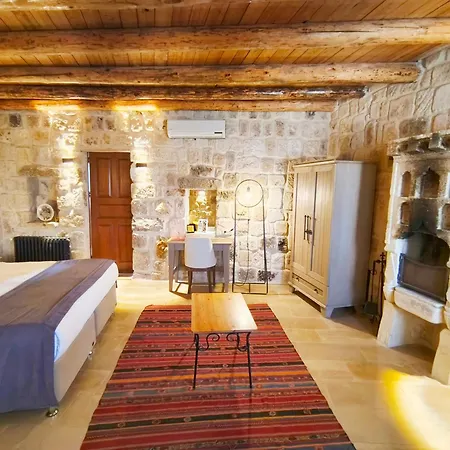 Acropolis Cave 호텔 4*