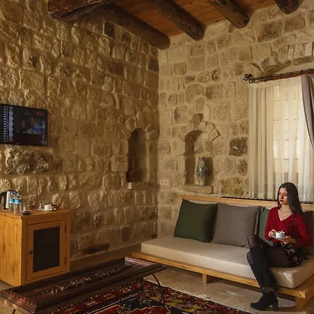 Acropolis Cave Hotel 4*