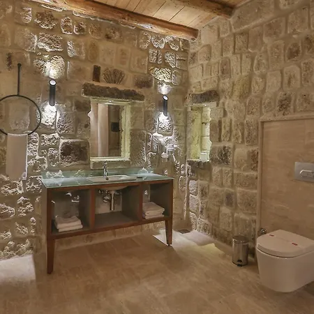 Acropolis Cave Hotel 4*