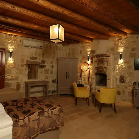 Acropolis Cave Hotel