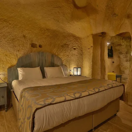 Hotel Acropolis Cave