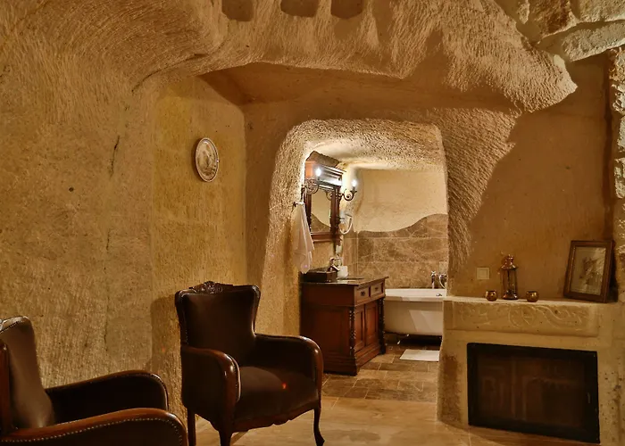 Acropolis Cave Hotell 4*