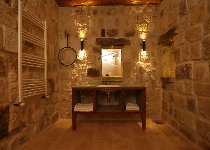 Acropolis Cave Hotel