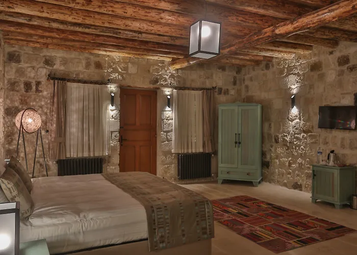Acropolis Cave Hotel