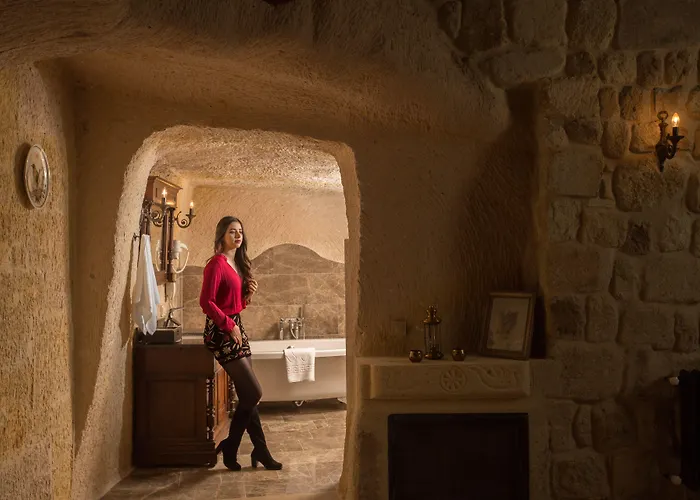 Acropolis Cave Hotel 4*