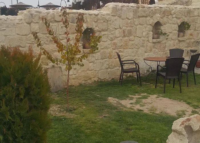 Hotel Acropolis Cave 4*