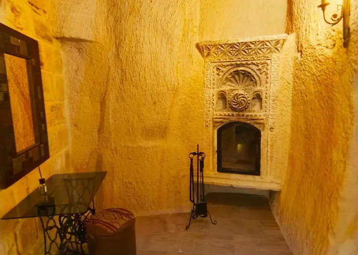 호텔 Acropolis Cave 어굽