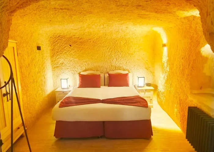 호텔 Acropolis Cave 어굽