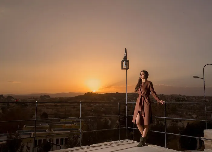 Acropolis Cave Hotell